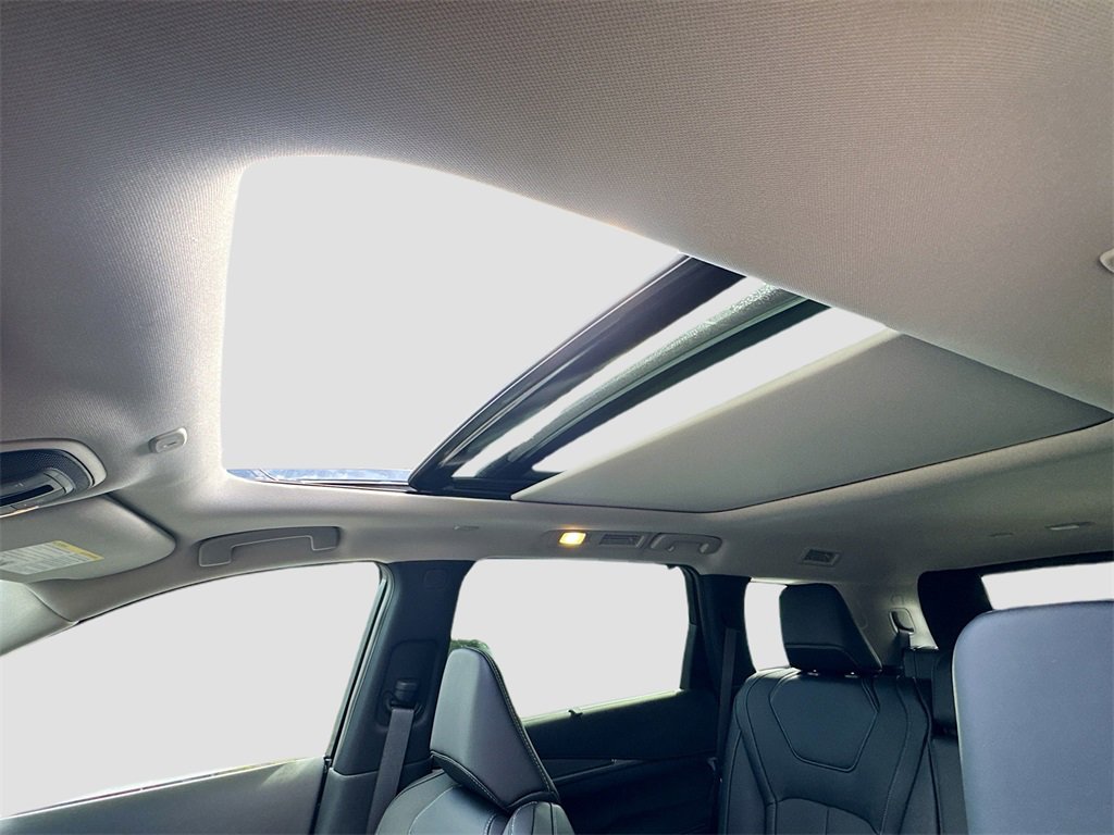 New 2026 INFINITI QX60 Luxe w/ Cargo Package image 23