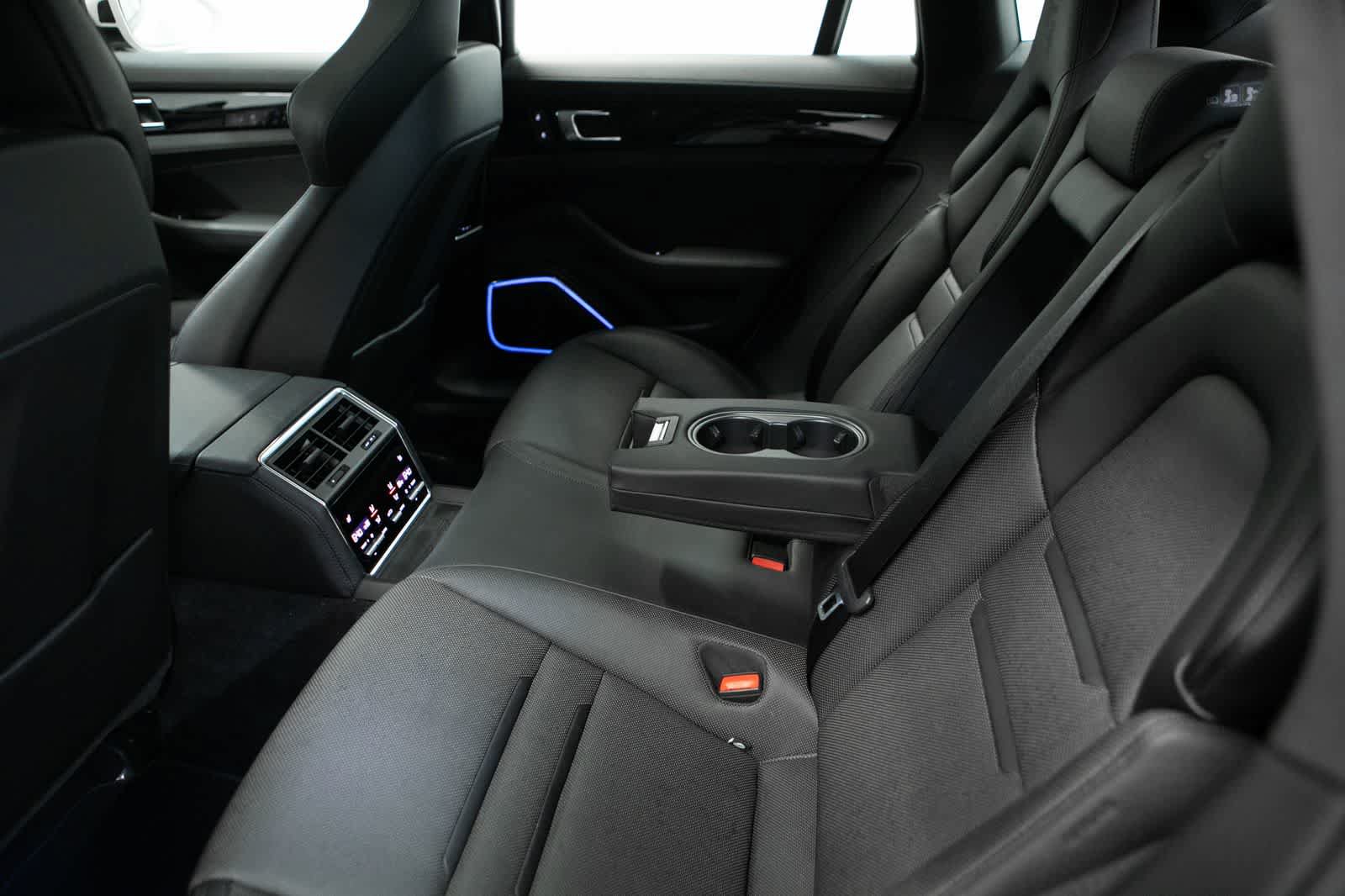 Certified 2023 Porsche Panamera RWD image 30