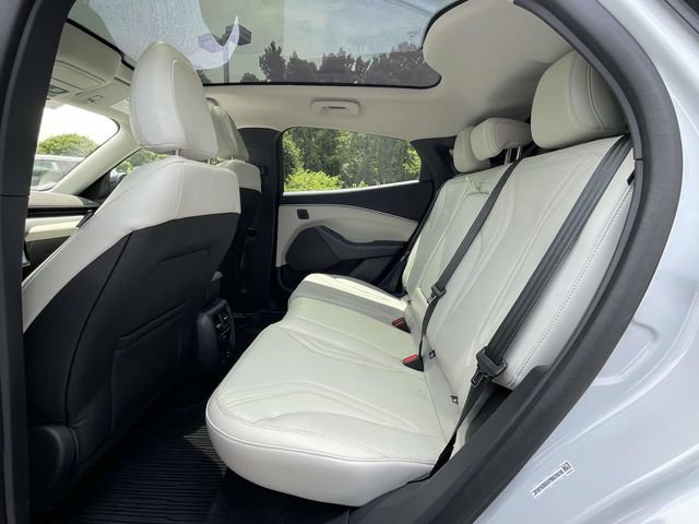 Used 2023 Ford Mustang Mach-E Premium AWD/4WD image 27