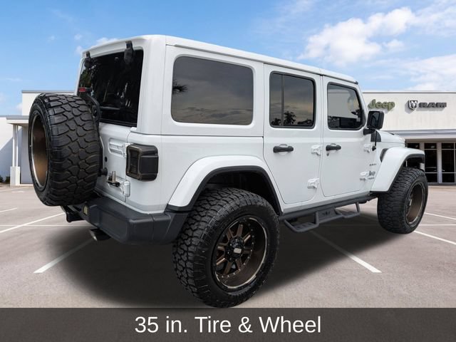 Used 2018 Jeep Wrangler Unlimited Sahara w/ Cold Weather Group AWD/4WD image 3