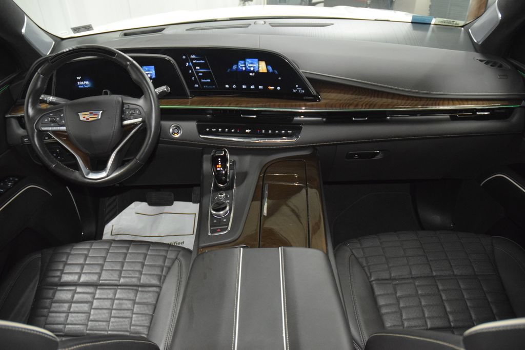Used 2024 Cadillac Escalade Sport Platinum AWD/4WD image 32