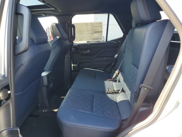 New 2026 Toyota 4Runner Platinum AWD/4WD image 10
