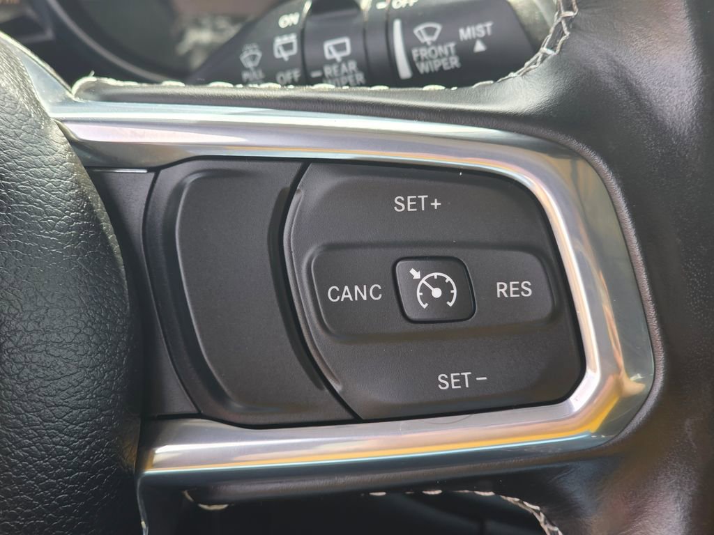 Used 2023 Jeep Wrangler Unlimited Sahara w/ Cold Weather Group image 18