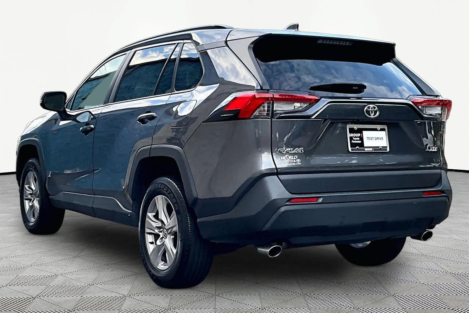 Certified 2025 Toyota RAV4 XLE FWD image 12