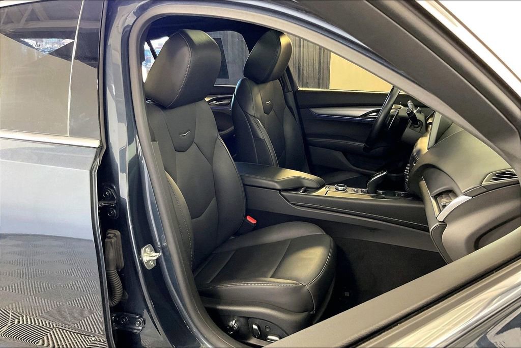 Used 2025 Cadillac CT5 Premium Luxury image 10
