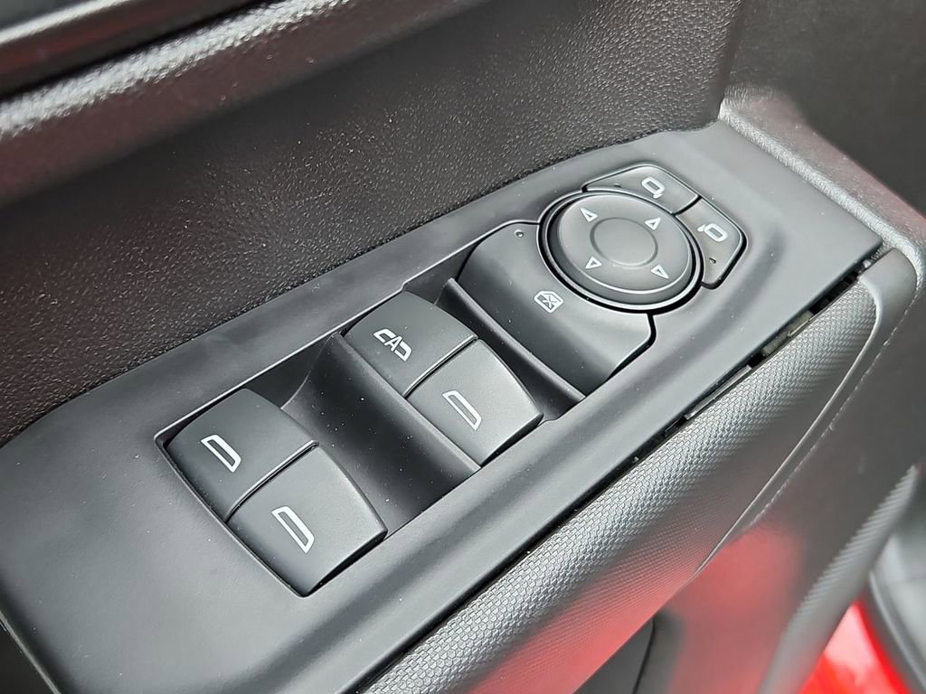 Used 2022 Chevrolet Silverado 1500 Custom RWD image 22