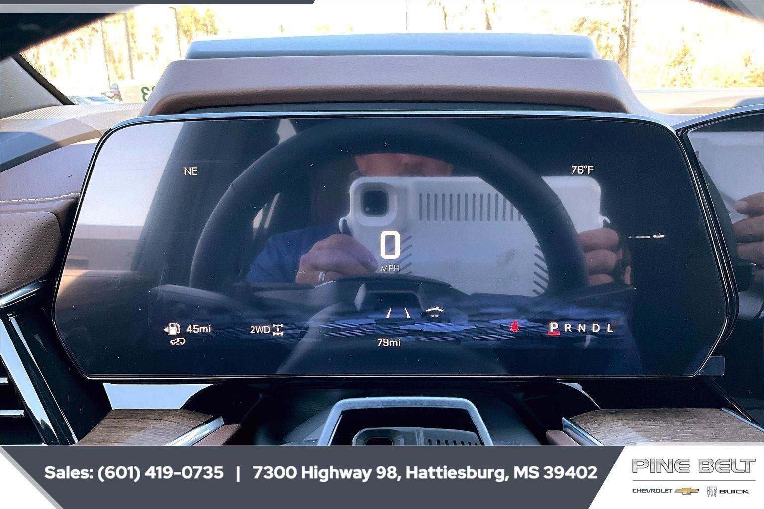 New 2026 Chevrolet Suburban High Country image 14