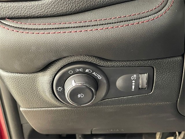 Certified 2022 Dodge Durango R/T w/ Blacktop Package image 13