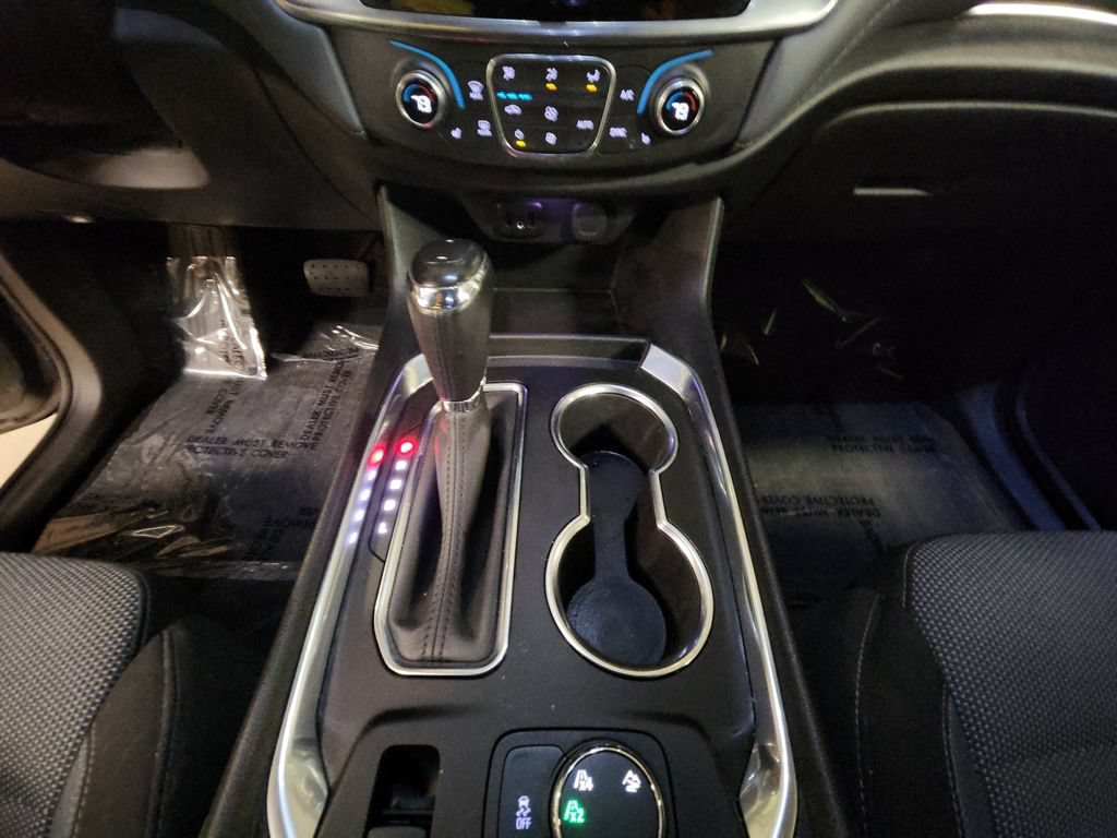 Certified 2019 Chevrolet Traverse LT w/ LPO, Floor Liner Package AWD/4WD image 23