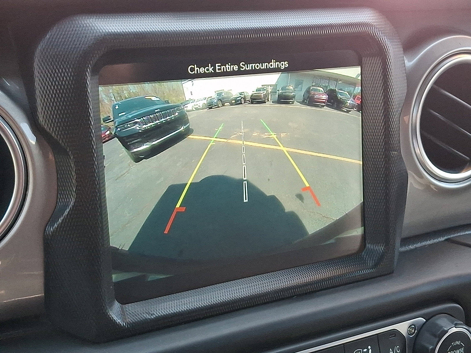 Certified 2019 Jeep Wrangler Unlimited Sahara image 19