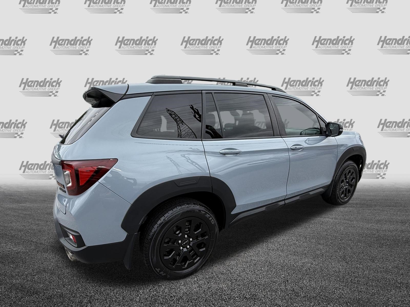 Used 2023 Honda Passport TrailSport image 10