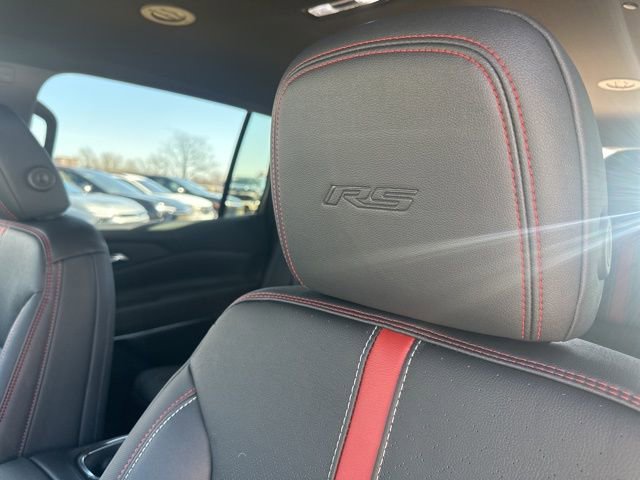 New 2026 Chevrolet Traverse RS w/ LPO, Floor Liner Package image 11