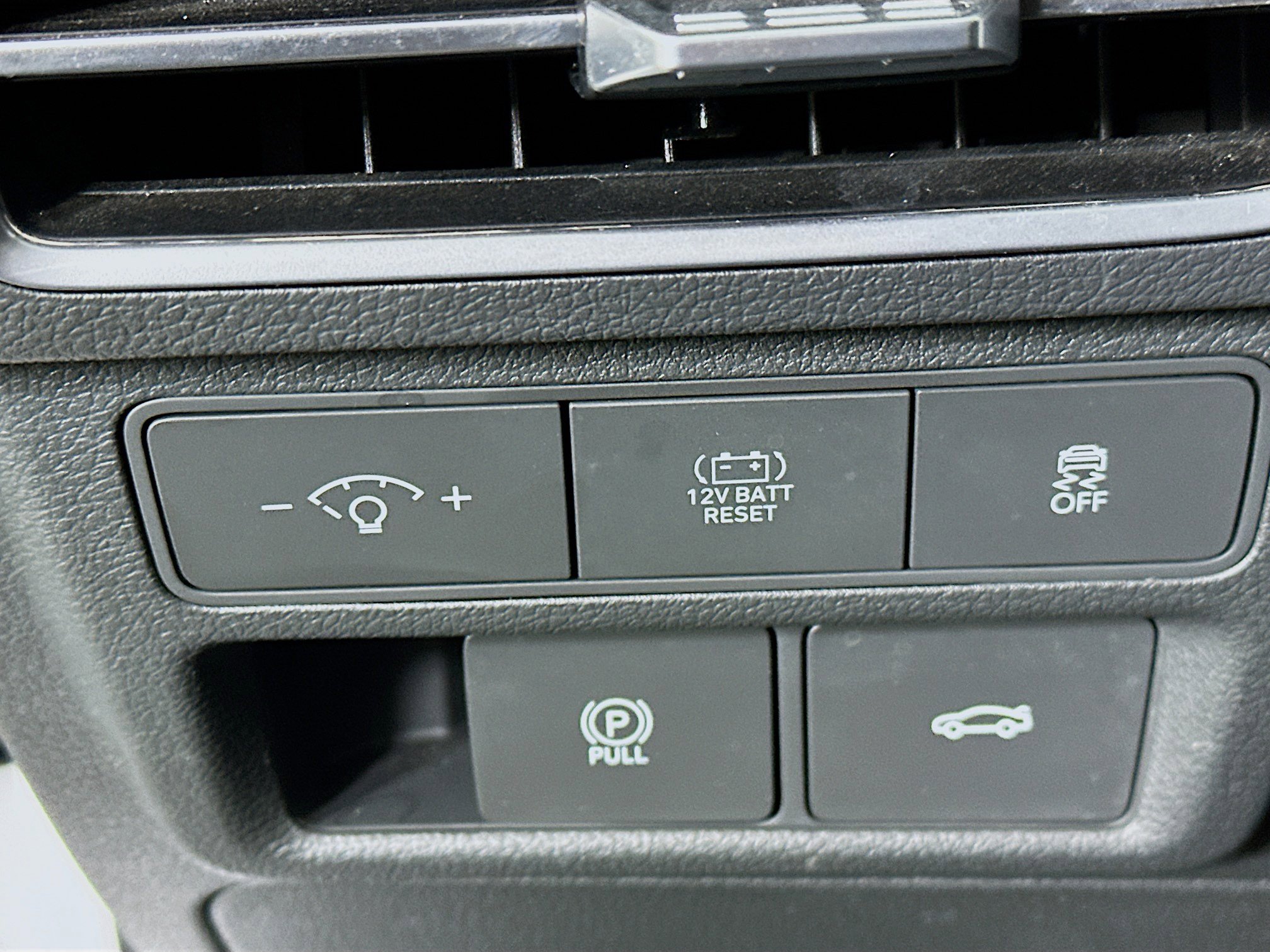 Used 2025 Hyundai Sonata SEL image 17