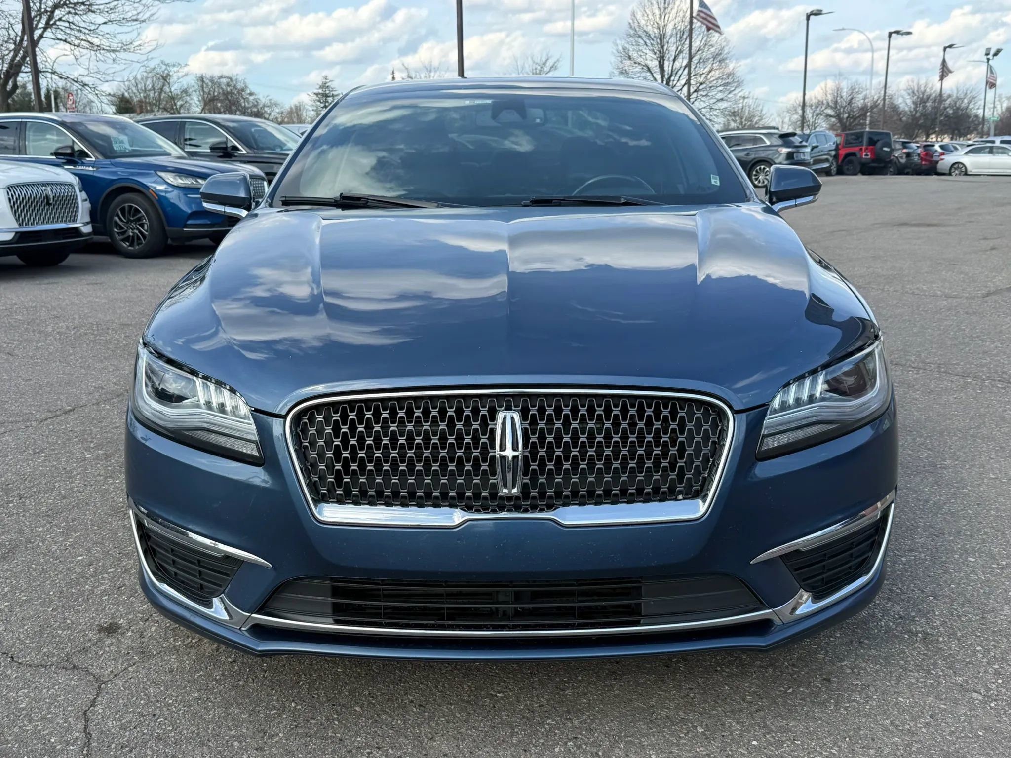 Used 2019 Lincoln MKZ Reserve w/ Reserve Plus Package image 2
