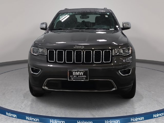 Used 2021 Jeep Grand Cherokee Limited w/ Trailer Tow Group IV AWD/4WD image 3