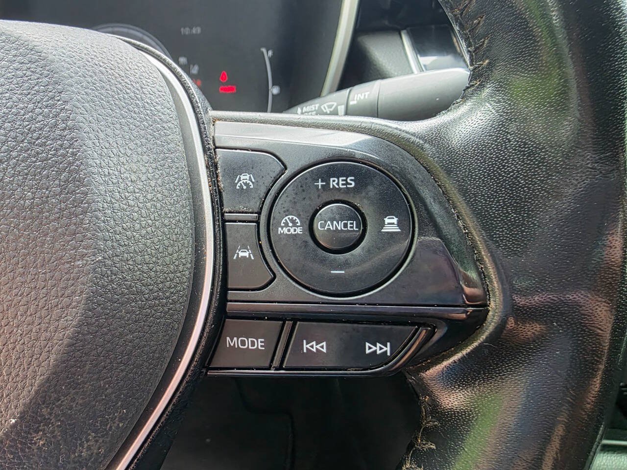 Used 2023 Toyota Corolla XSE FWD image 19