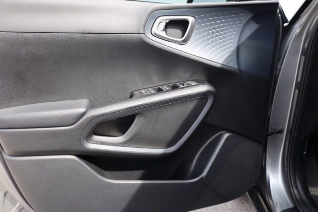 Certified 2023 Kia Soul EX FWD image 23