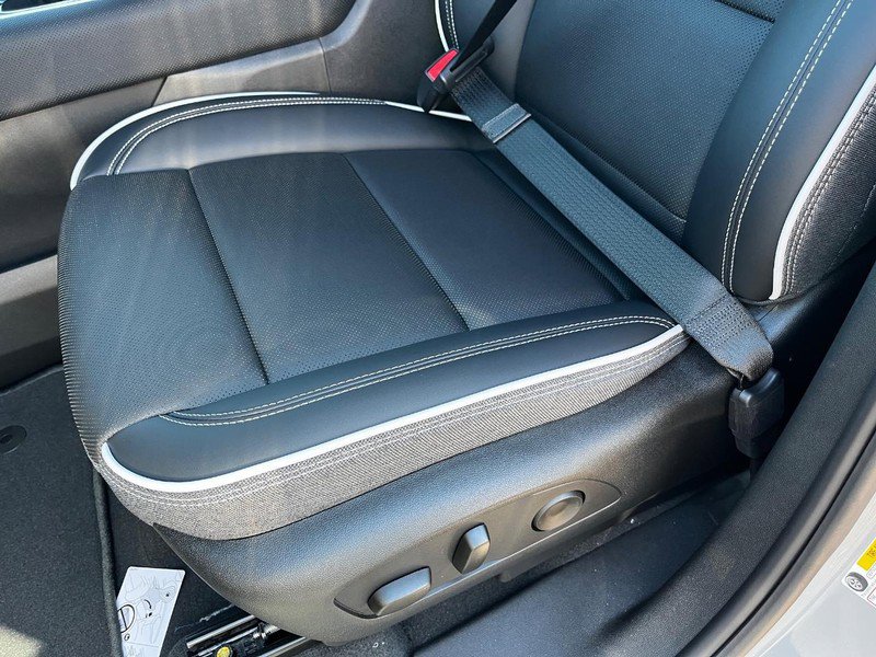 New 2026 GMC Sierra EV Elevation image 14