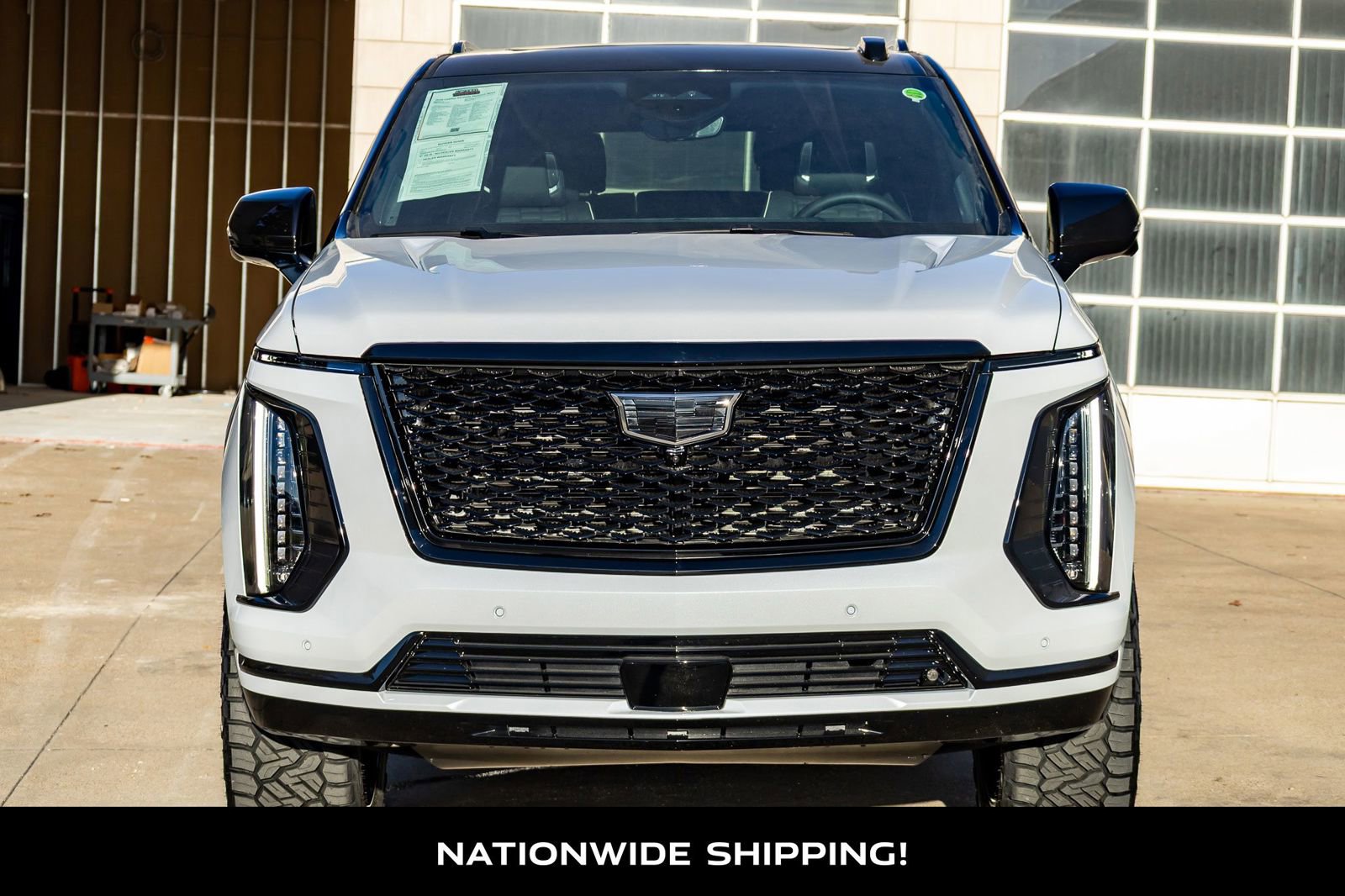 Used 2026 Cadillac Escalade Platinum Sport w/ LPO, Floor Liner Package AWD/4WD image 4