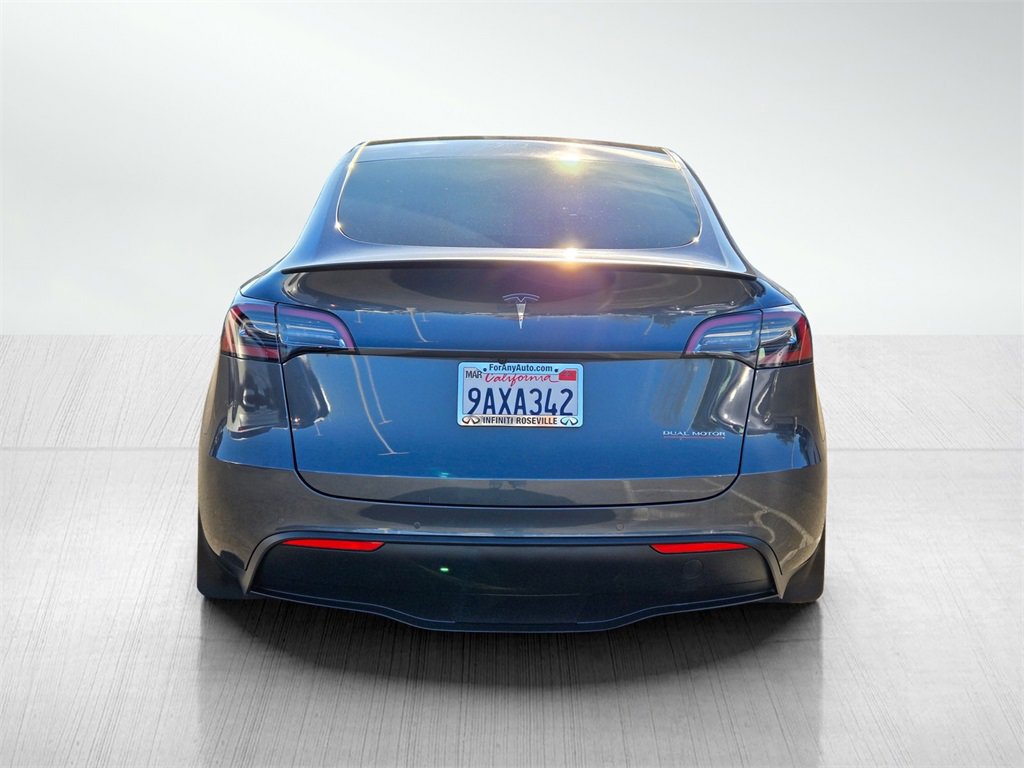 Used 2022 Tesla Model Y Performance image 5