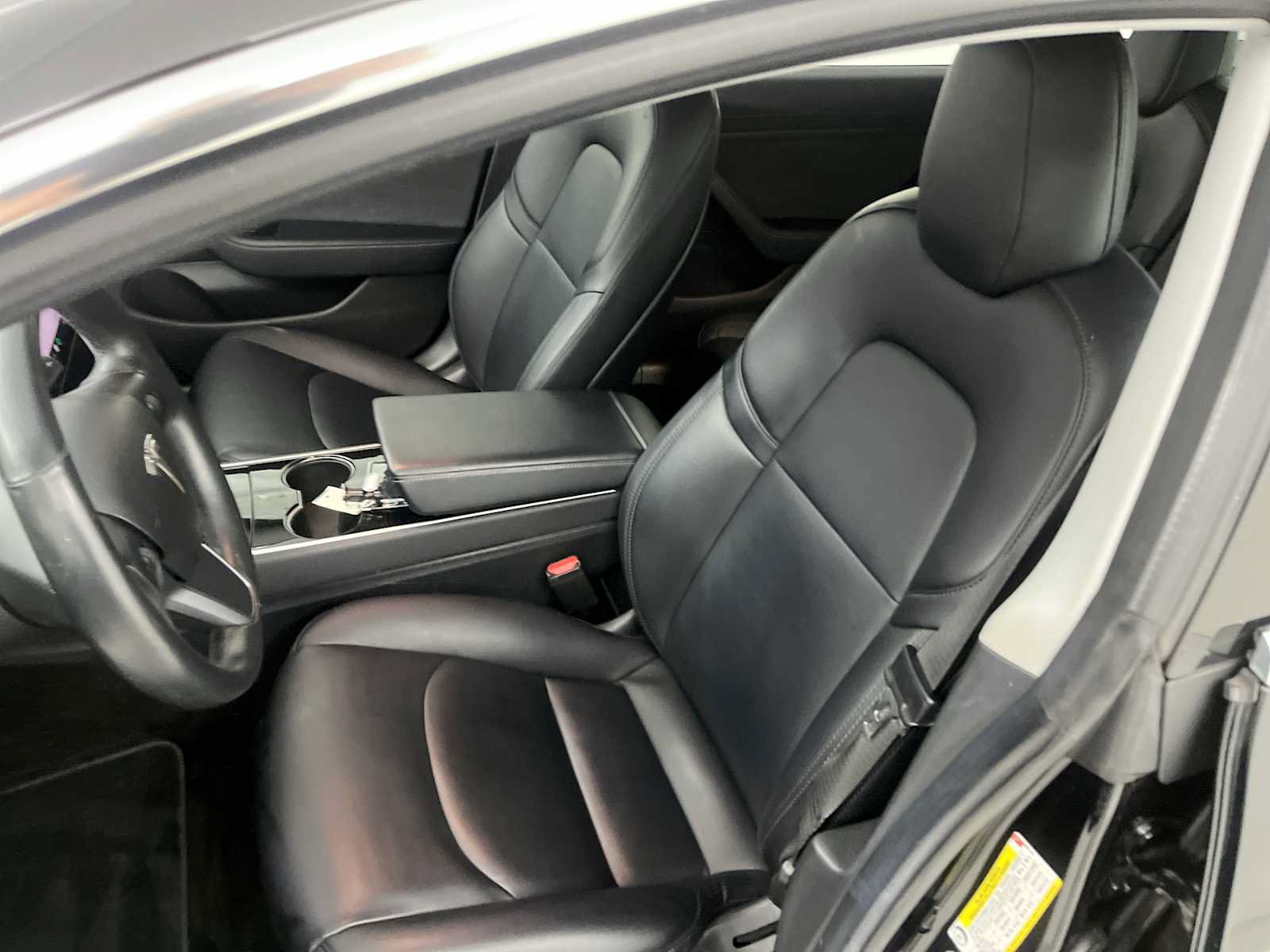 Used 2018 Tesla Model 3 Long Range RWD image 19