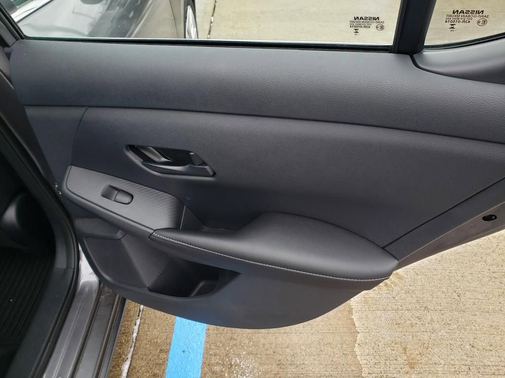 Certified 2025 Nissan Sentra S FWD image 20
