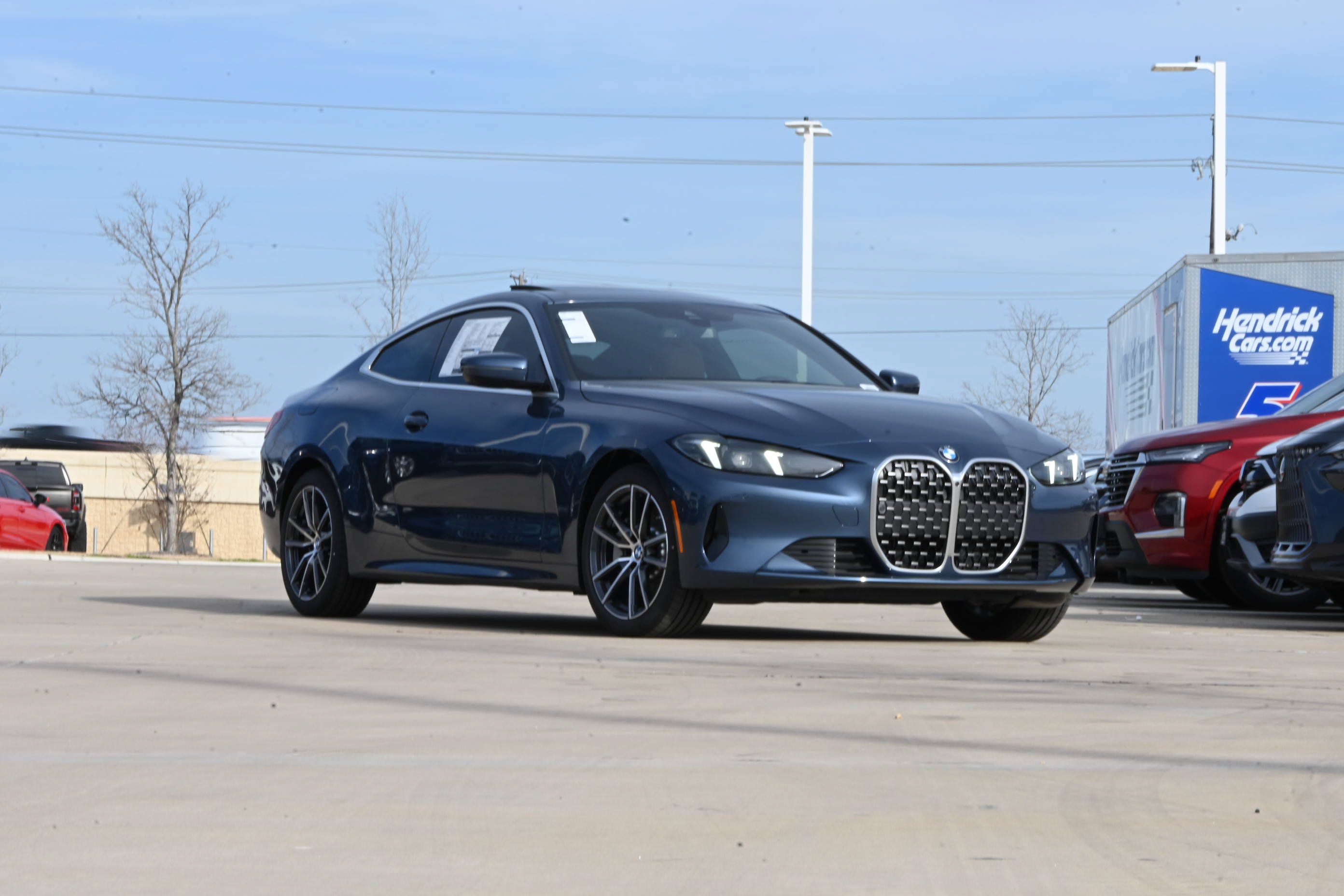 Used 2026 BMW 430i xDrive Coupe w/ Parking Assistance Package AWD/4WD image 2
