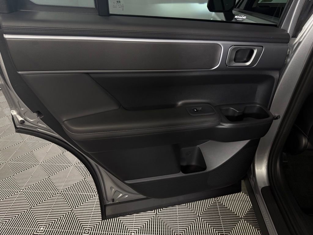 Used 2025 Hyundai Santa Fe SEL image 27
