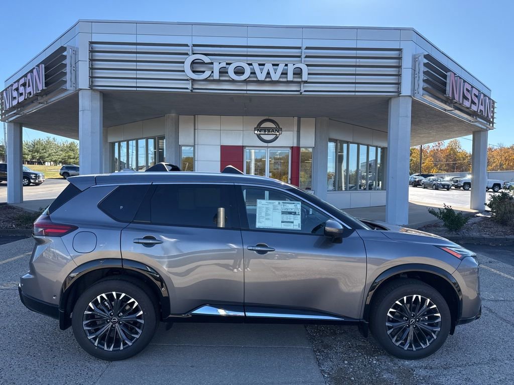 New 2026 Nissan Rogue Platinum w/ Platinum Premium Package image 3