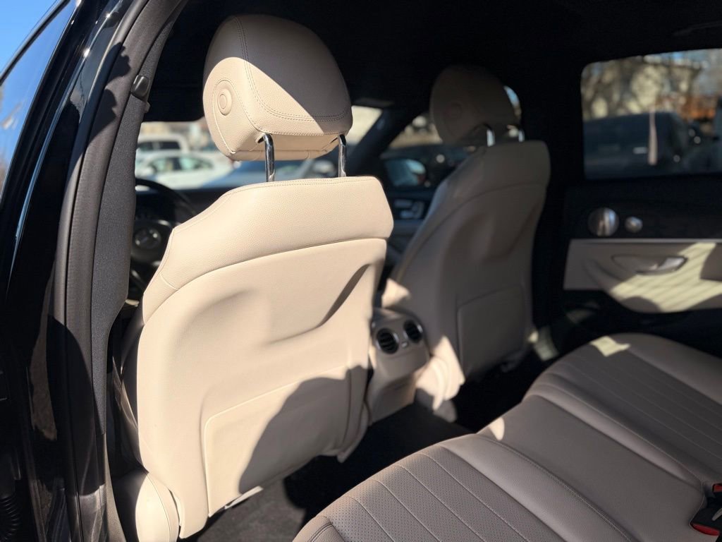 Used 2017 Mercedes-Benz E 300 4MATIC image 18