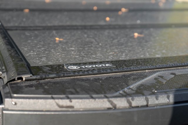 Used 2022 Toyota Tundra SR5 w/ SR5 Convenience Package image 17