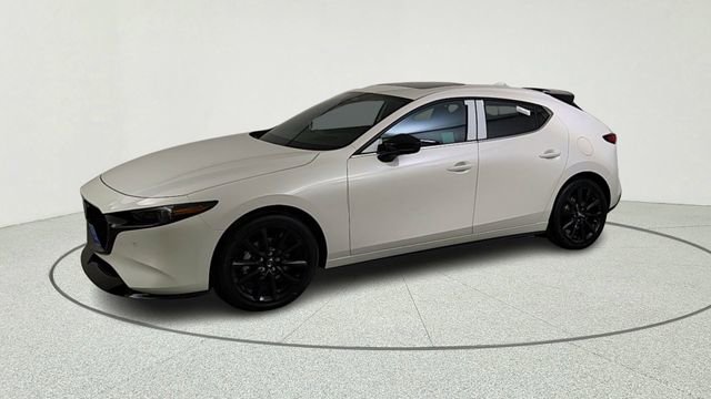 New 2026 MAZDA MAZDA3 Hatchback w/Premium Plus Pkg AWD/4WD image 3