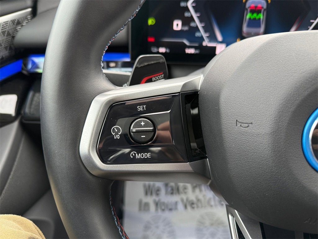 Certified 2025 BMW i5 M60 w/ Premium Package image 31