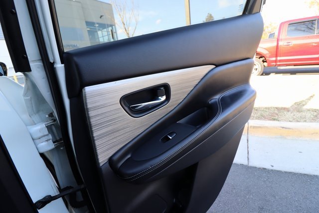 Used 2015 Nissan Murano Platinum image 48