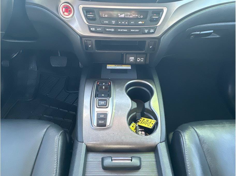 Used 2022 Honda Pilot Special Edition image 18