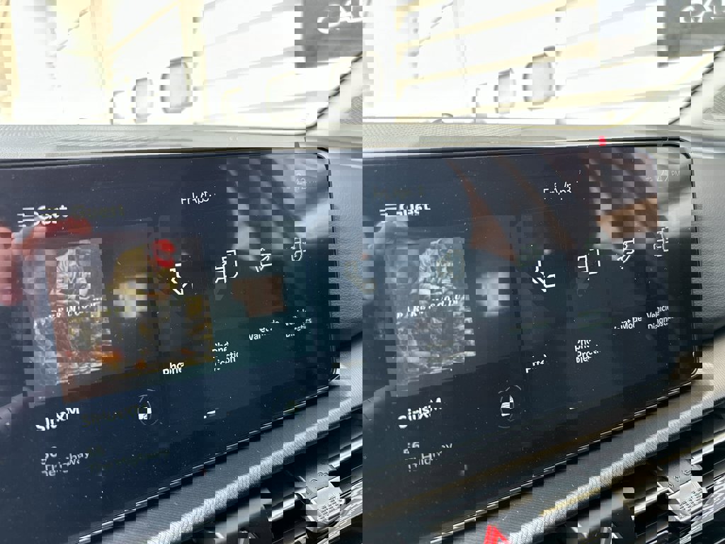 New 2026 Kia Sportage LX image 19