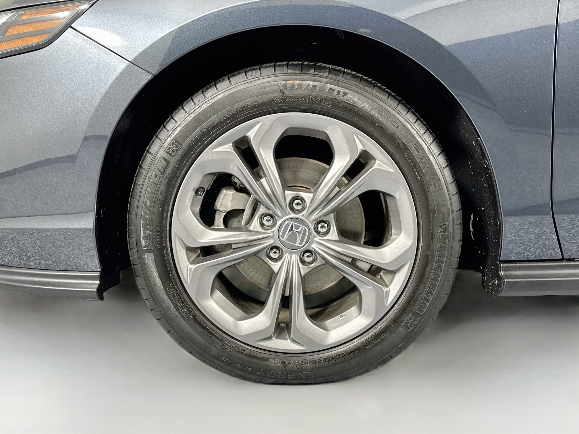 Certified 2024 Honda Accord EX image 30