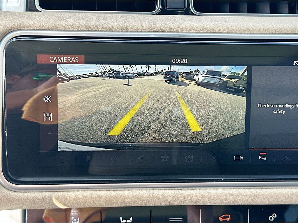 Used 2021 Land Rover Range Rover AWD/4WD image 14