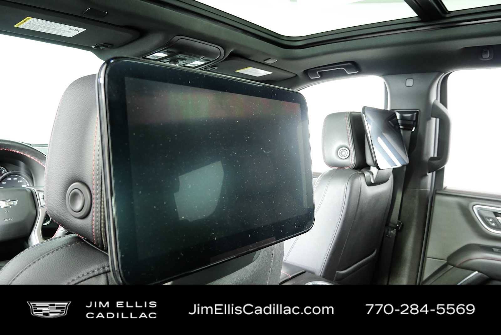 Used 2021 Chevrolet Tahoe RST w/ Luxury Package AWD/4WD image 20