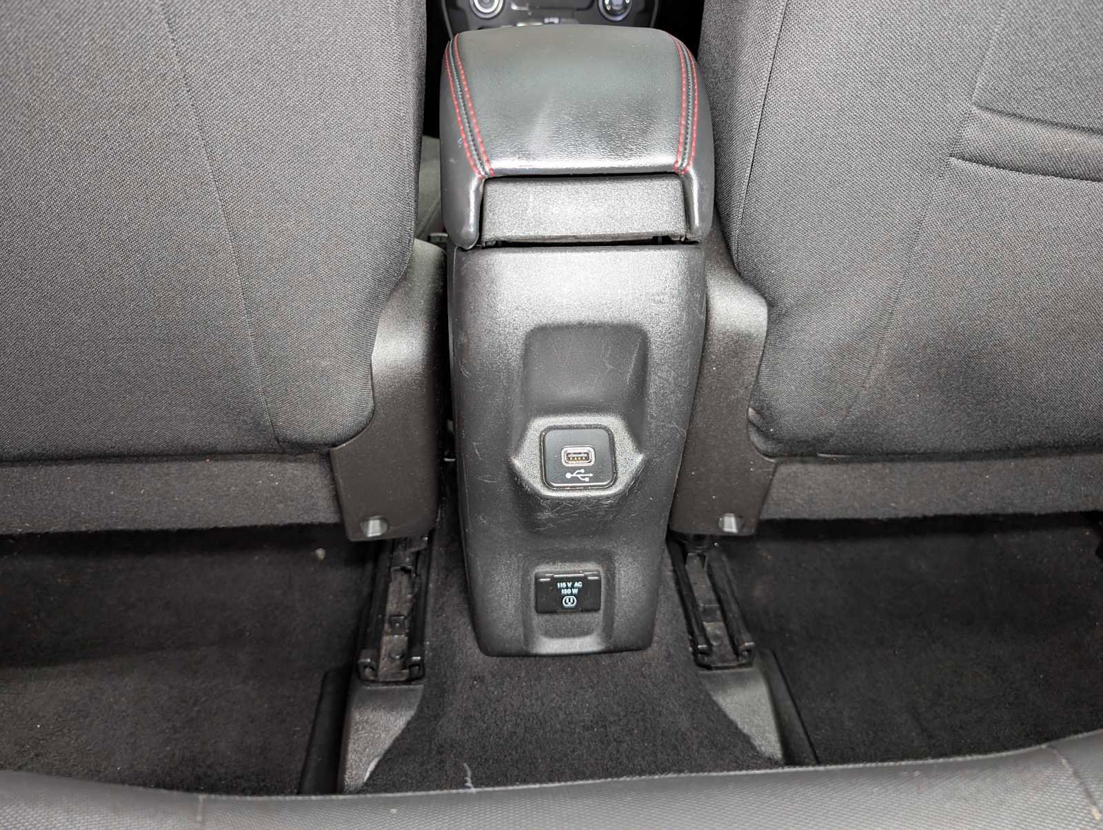 Used 2018 Jeep Renegade Trailhawk AWD/4WD image 22