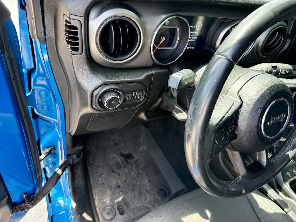 Certified 2022 Jeep Wrangler Unlimited Sport AWD/4WD image 10