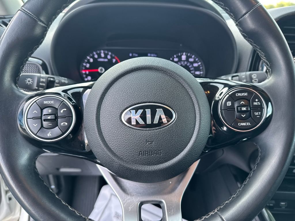 Used 2020 Kia Soul EX FWD image 17