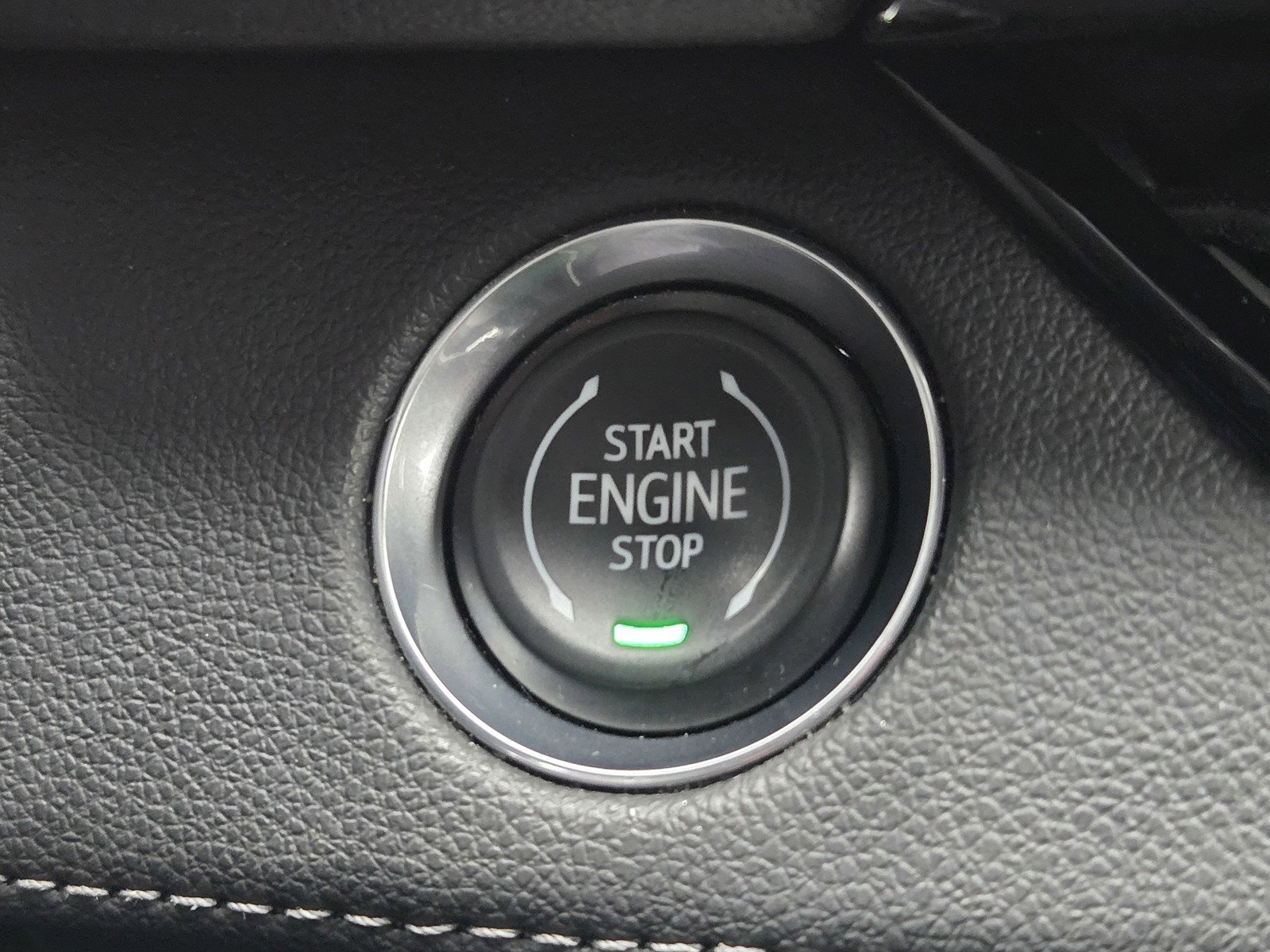Certified 2025 Buick Enclave Sport Touring image 23