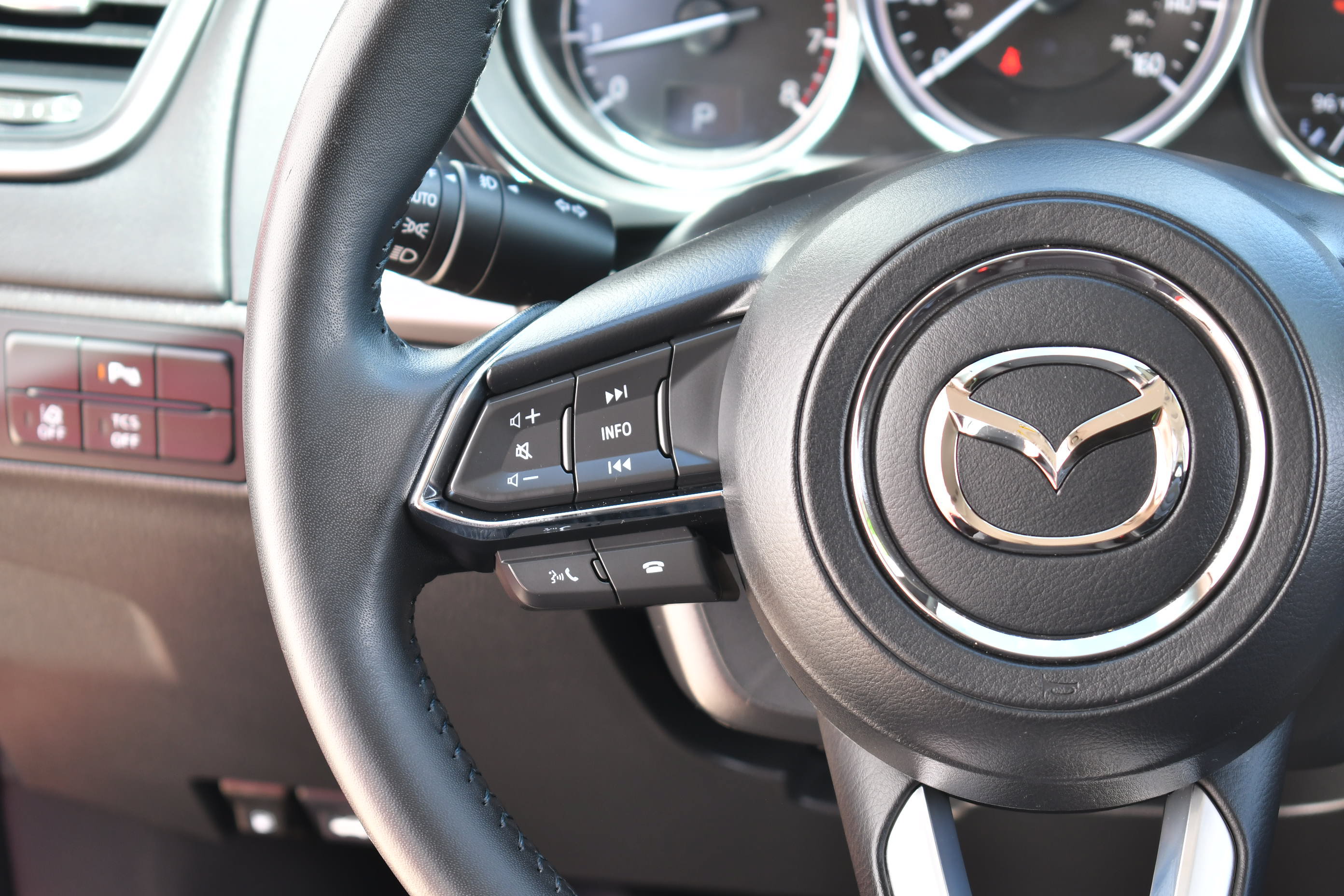 Used 2021 MAZDA CX-9 Touring w/ Touring Premium Package FWD image 23