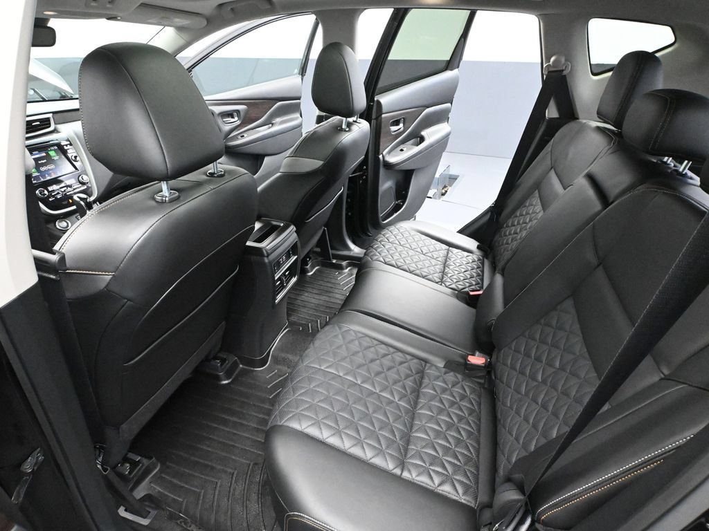 Used 2024 Nissan Murano Platinum AWD/4WD image 36