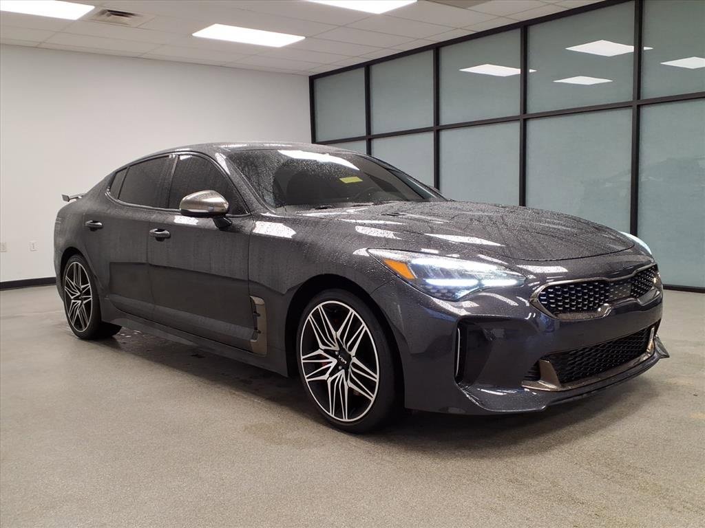 Used 2022 Kia Stinger GT1 image 6
