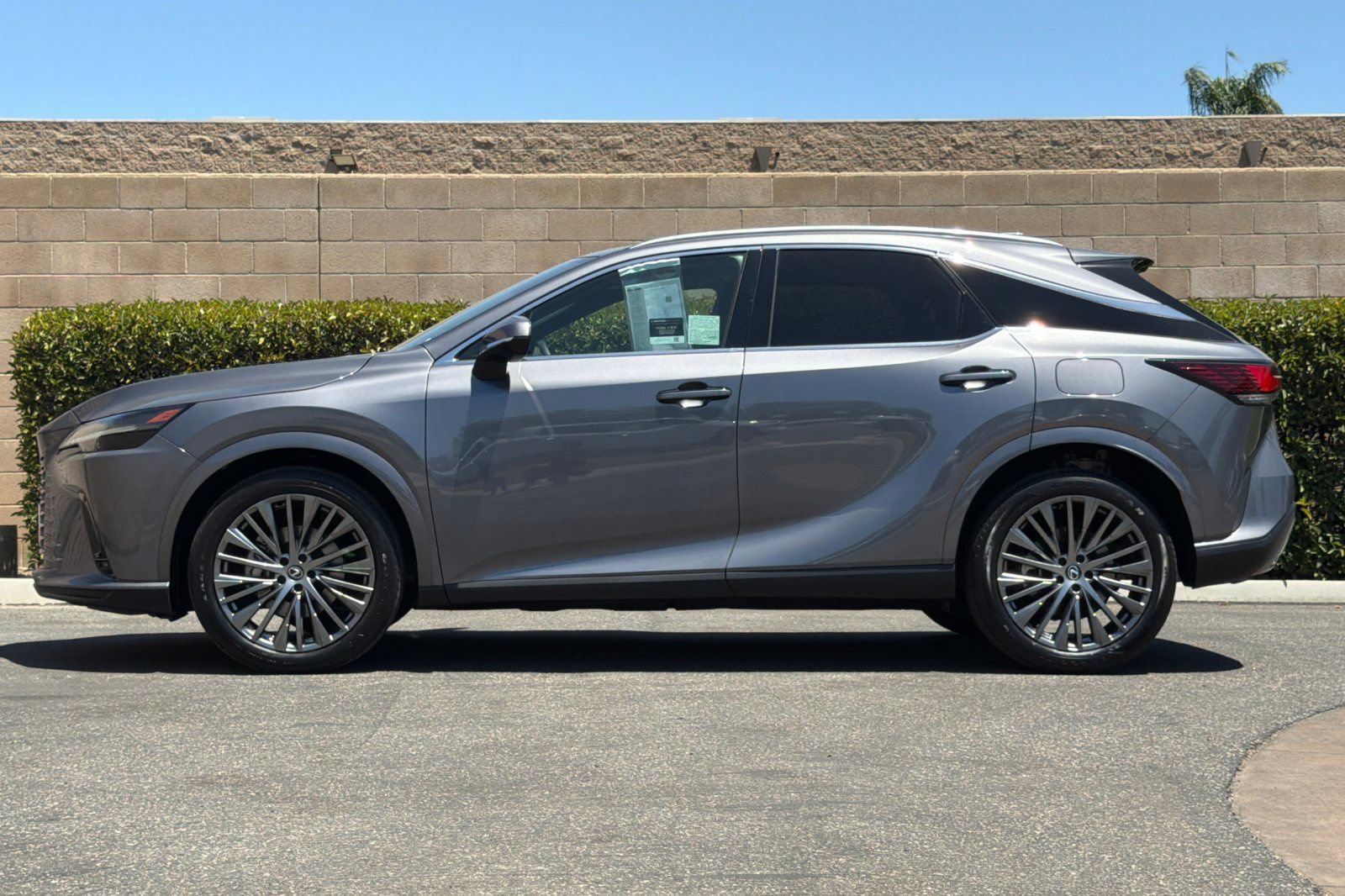 Certified 2023 Lexus RX 350 FWD w/ Accessory Package (Z1) image 7