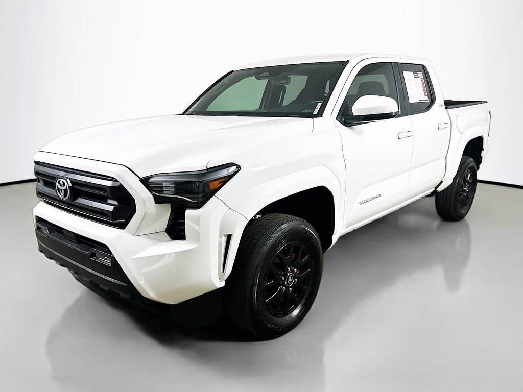 Used 2025 Toyota Tacoma SR5 RWD video 3
