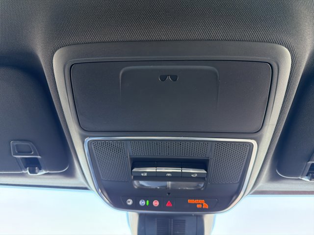 New 2026 Chevrolet Equinox RS image 21