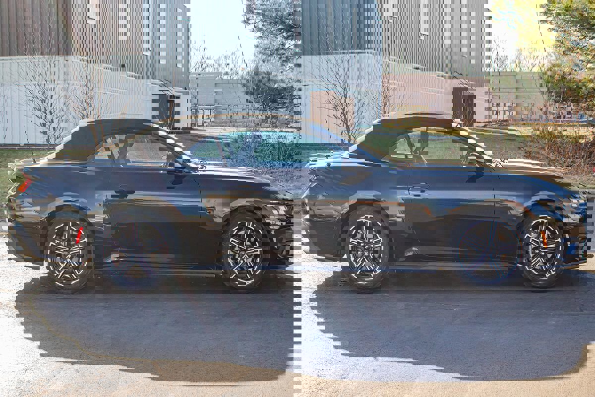 Used 2024 Ford Mustang Premium image 11